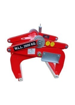 Block scissor clamp for lifting concrete blocks